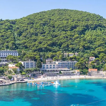 Brand New*city Centre Apart. Kirby *